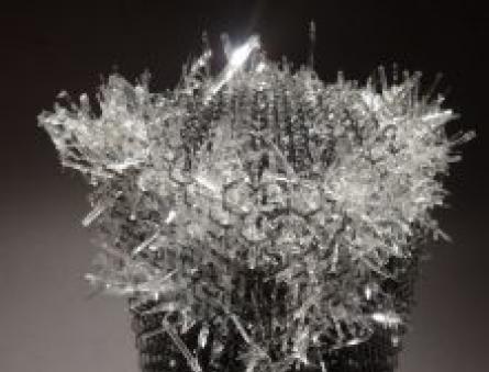 Выращиваем кристалл медного купороса (быстрый способ)